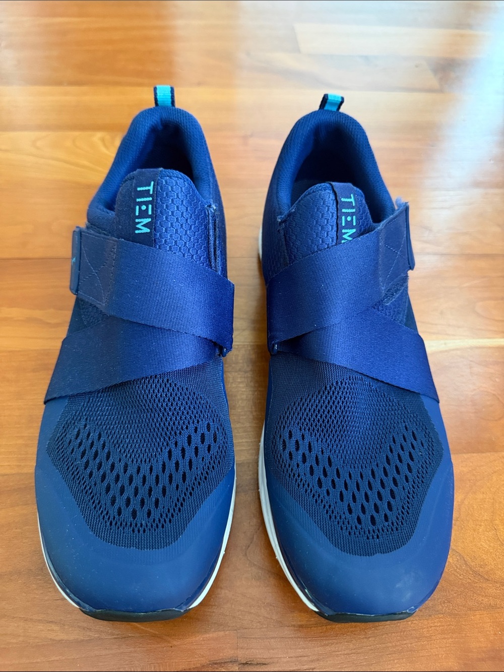 TIEM Cycling Shoes Size 11